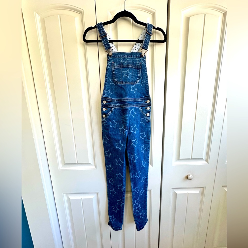 Super cute mini Boden denim overalls w/ star pattern - girls sz 9-10 - worn 1x